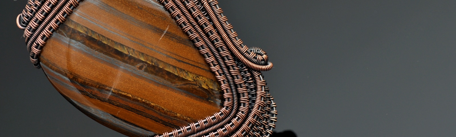 tiger iron, wire wrap tiger iron, wire wrap pendant, wire wrap necklace, copper necklace, copper pendant, copper jewelry, wire weaving